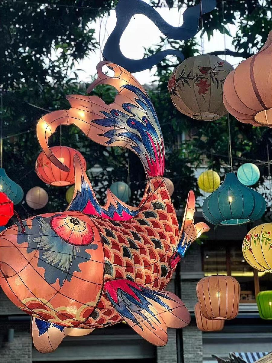 贵阳美陈公司，贵阳花灯设计制作，贵阳户外亮化美陈，户外景观亮化