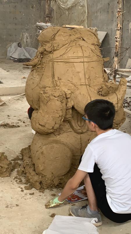 贵阳玻璃钢卡通雕塑制作